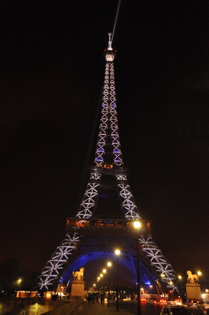 min 2009 12 14 paris night 050